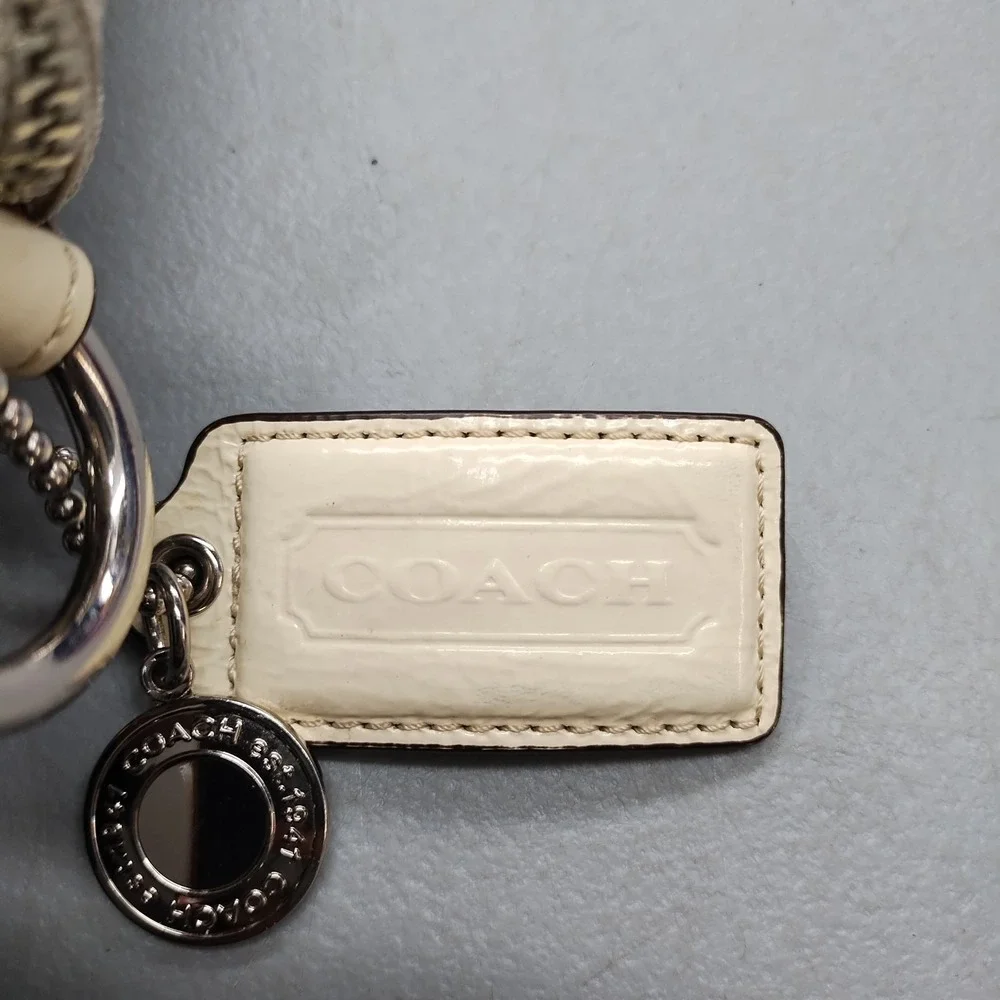 Coach Signature‎ Shoulder Bag Womens Multi Canvas Leather Casual Zip Closure